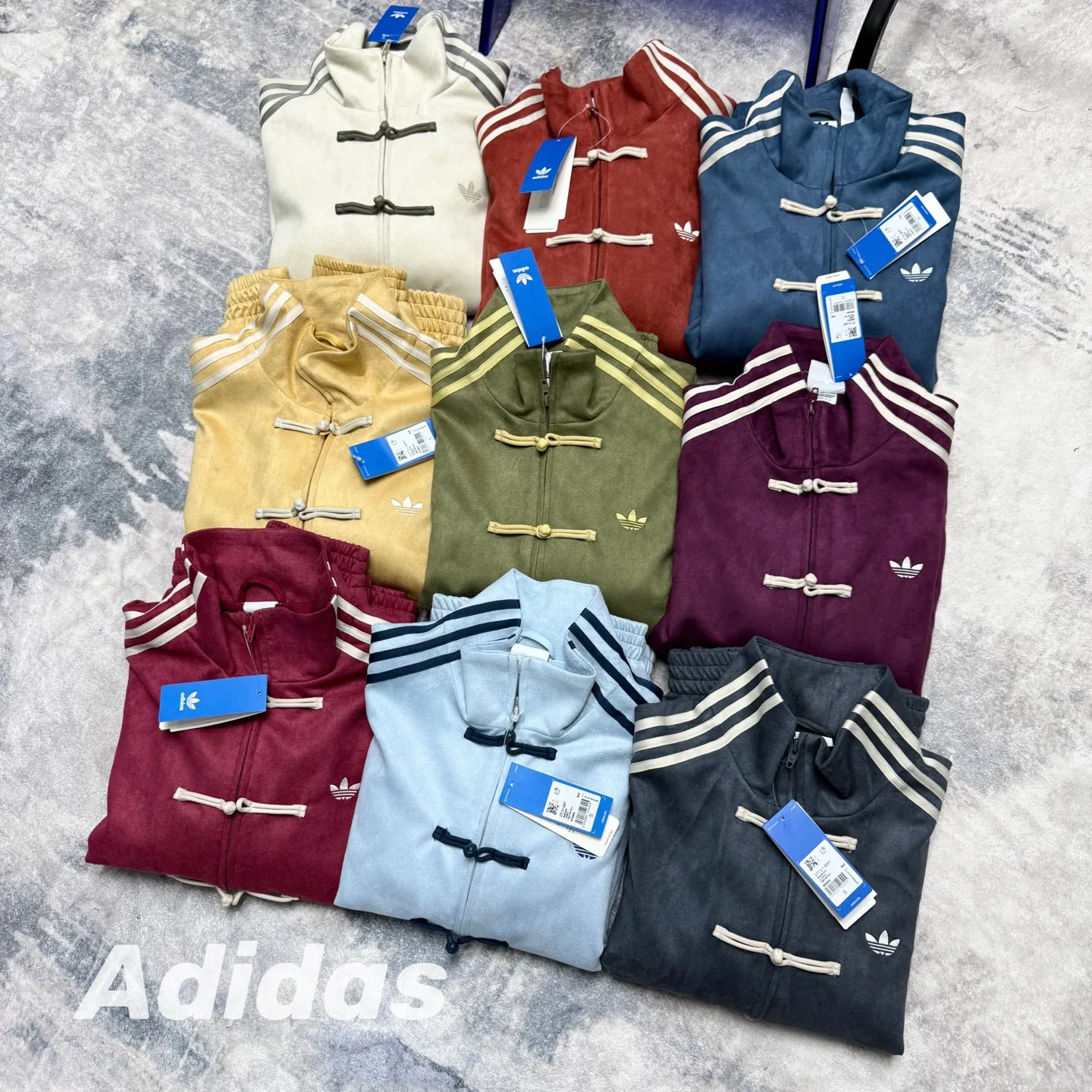 Adidas originals CTT 26 New Arrival Versatile Retro Same Style ， AD Same Style ， Same Style， ， ， CNY ！ ， ， ， Retro ， ！ 2026 ， ， ， ， ， ， ， ！ Same Style， ， logo ， ， ！ : Light Blue Blue Dark Gray Size: S-XL S 68 120 56 M 70 124 58 L 72 128 60 XL 74 132 62
